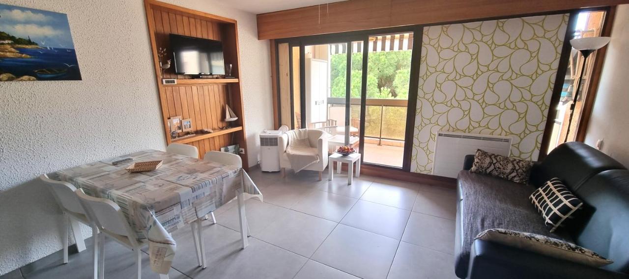 Studio "La Mer" A Bormes-Les-Mimosas Exterior foto